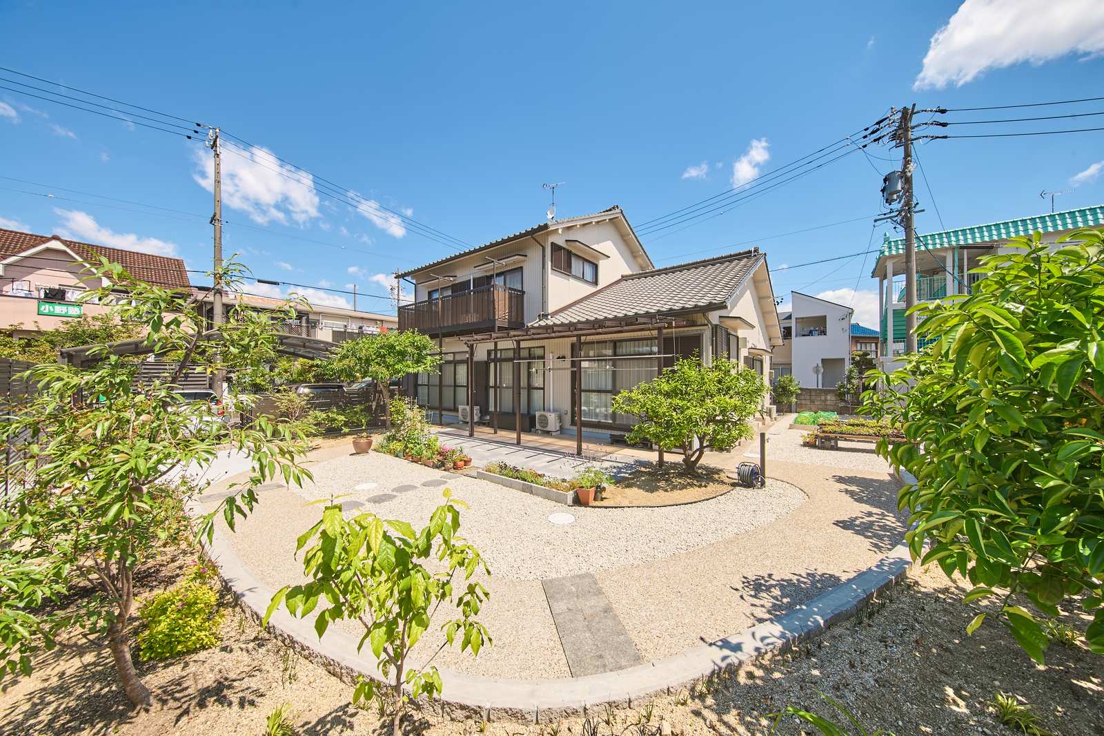 リフォーム後の庭と植栽